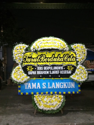 Papan Bunga Duka di Sindangpalay